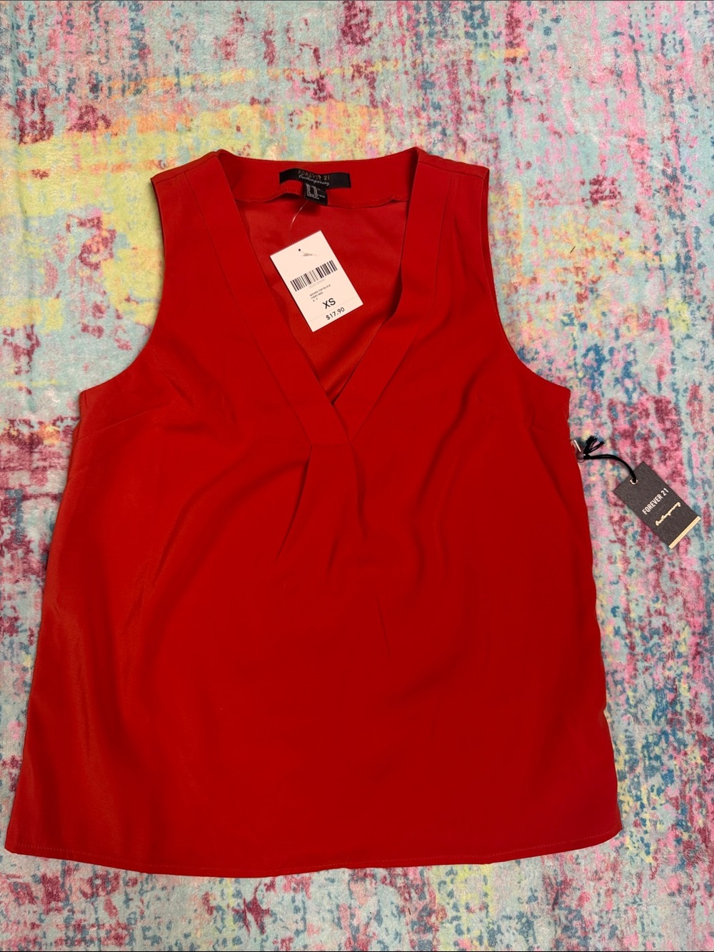 Forever 21 Red V-Neck Sleeveless Camisole